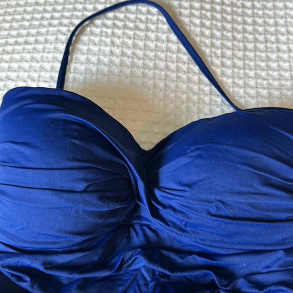 La Blanca one piece bathing suite size 8 - Picture 3 of 6